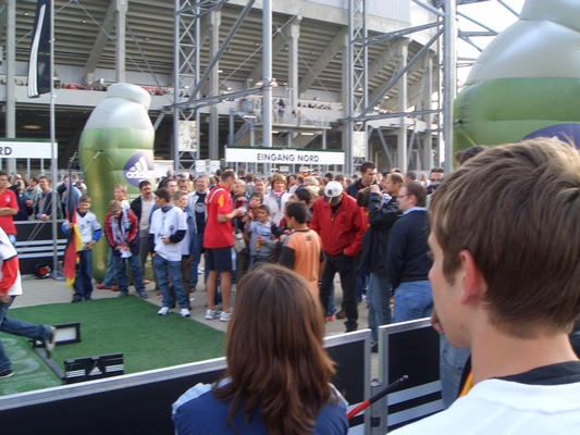 img/archiv/Stadion/1. Laenderspiel im BORUSSIA PARK/BRD-RUS05_012.jpg